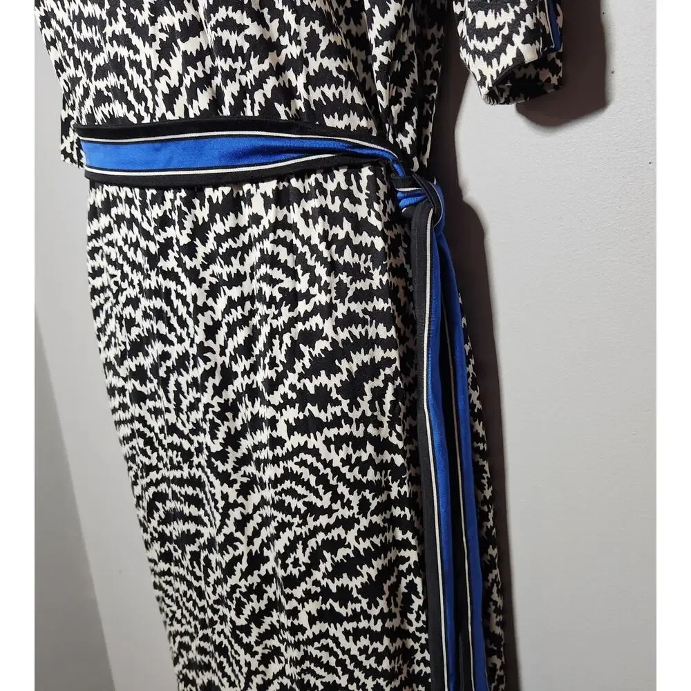 Tory Burch size medium